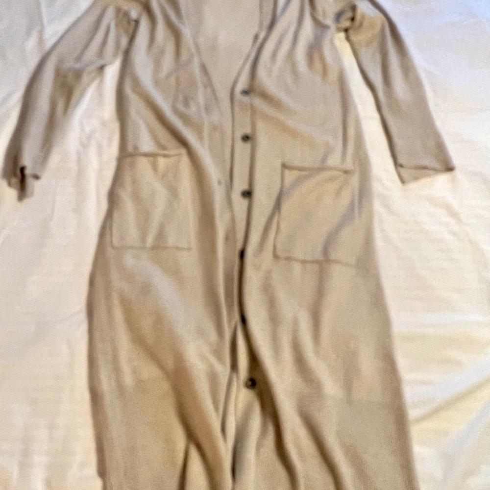 JESSICA SIMPSON LONG CARDIGAN (M)